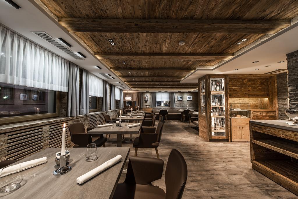 Superior Gourmethotel Yscla Ischgl Exterior photo